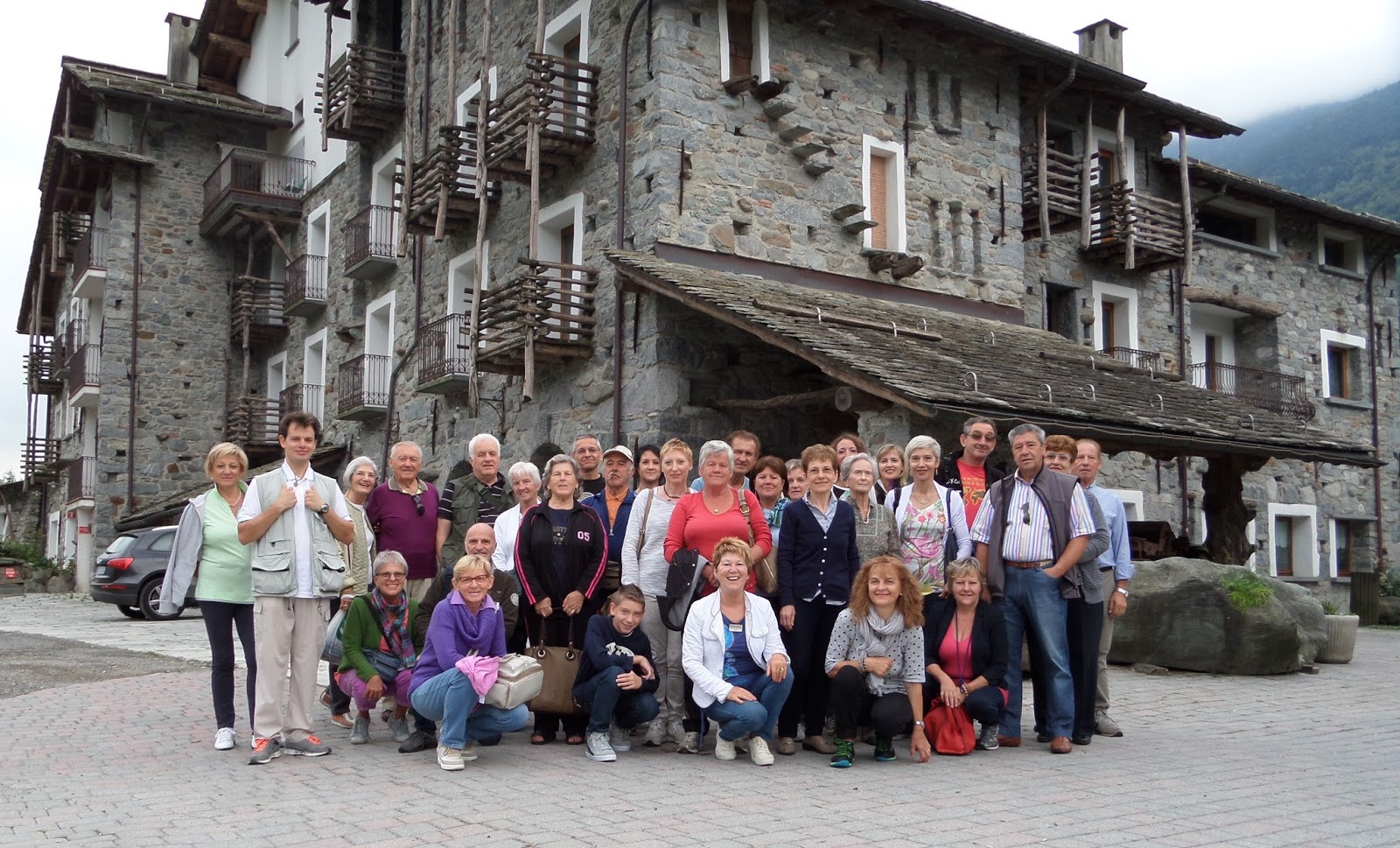 HOTEL LA BRACE (Sondrio) Locale storicamente straordinario – 21/23 agosto 2015