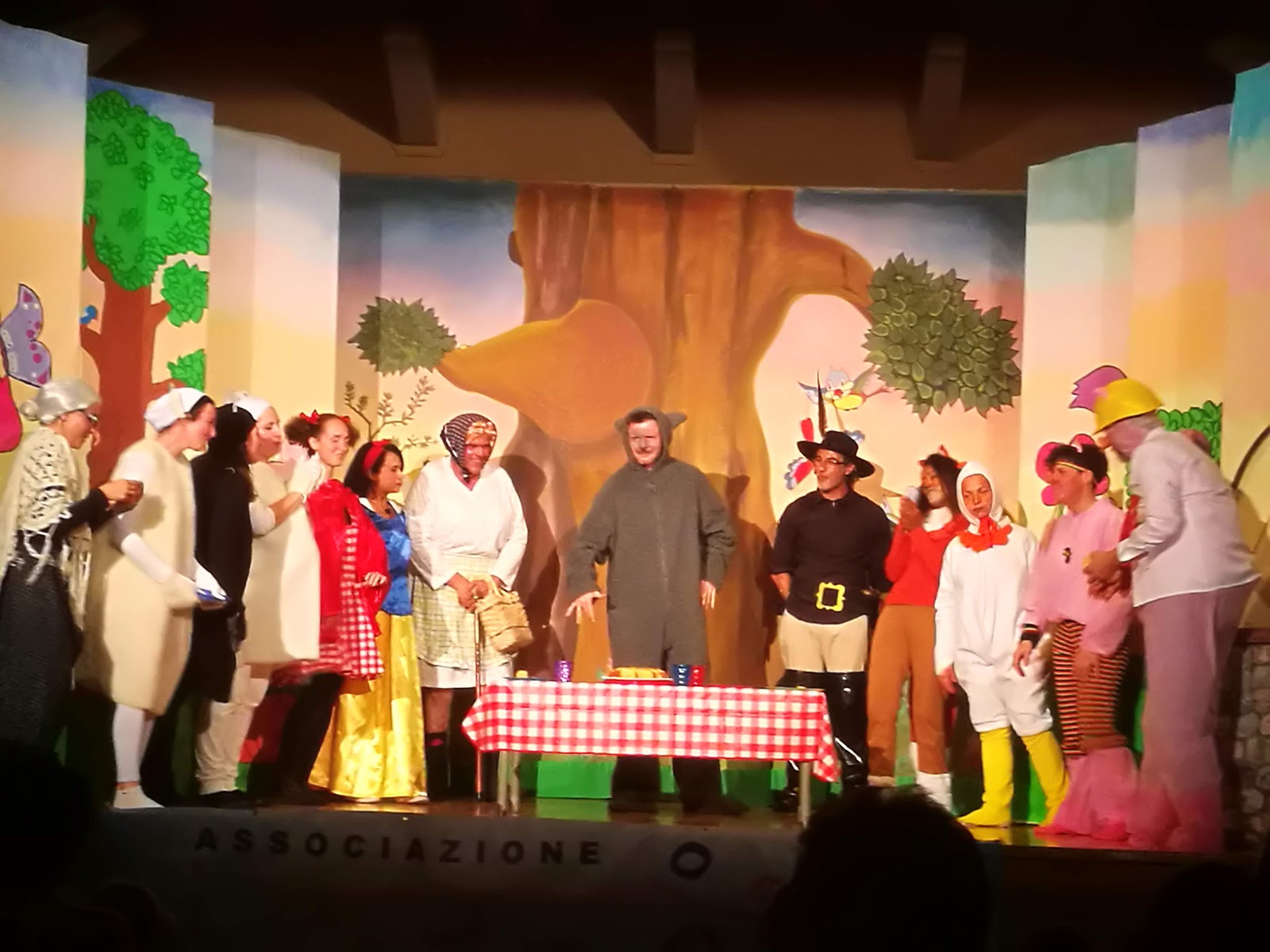 TEOR (UD) QUANDO IL LUPO ENTRA NELLE FIABE 1 giugno 2018