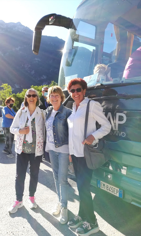 Con Patrizia e Donatella: x Lago di Braies 12 luglio 2020