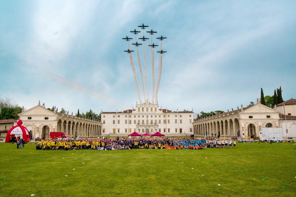 RUGBY TAG per 1086 bambini friulani a Villa Manin 2023